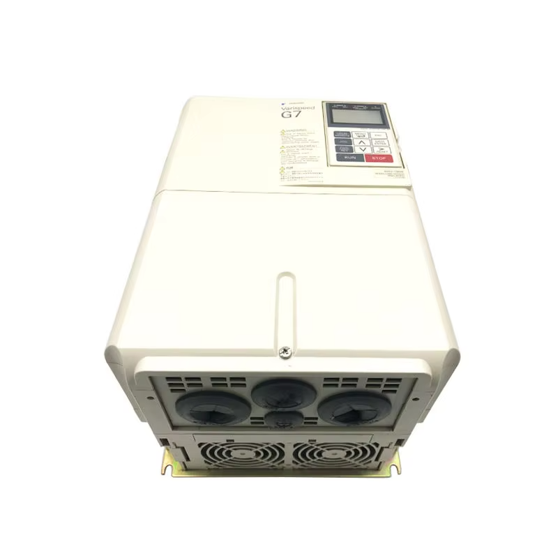 VTSP378 L1000A Lift Yaskawa Frekventni pretvarač 7.5kw 3 FAZE 400VAC za poslovne zgrade